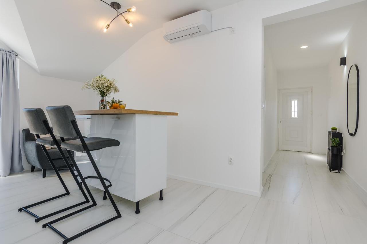 Apartment Redibo Privlaka  Dış mekan fotoğraf